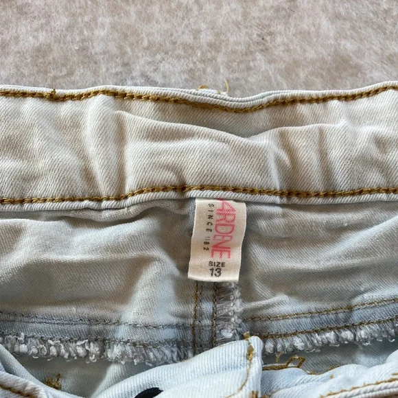 Jean Shorts with lace by Ardene - Picture 5 of 7